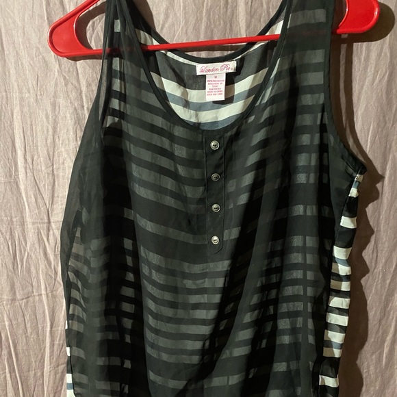 This is a fun tank top! Be sure to purchase a bra with it! 😉 - Picture 1 of 2